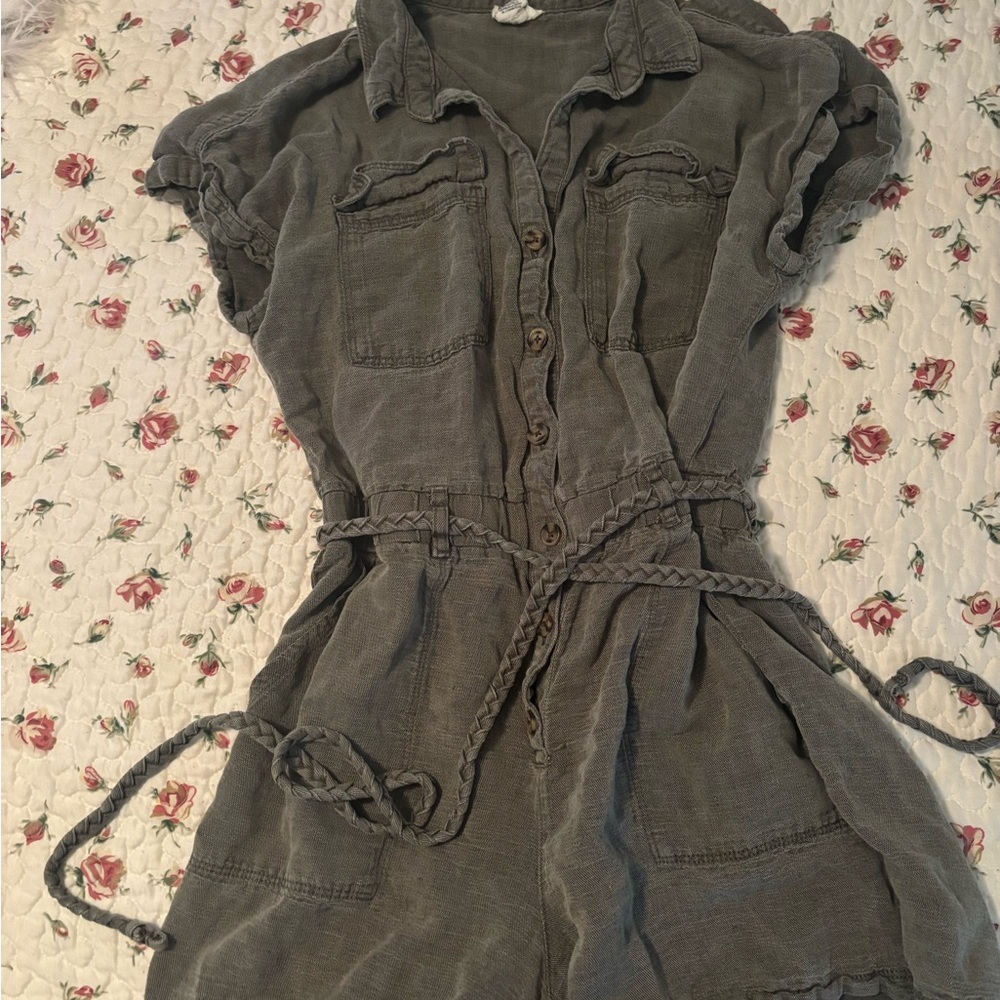 Nicole Miller Olive Green Jumpsuit shorts